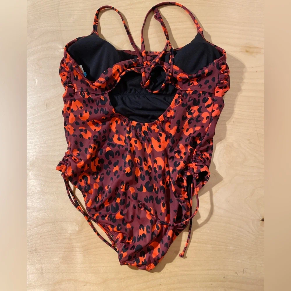 Beach Betty Leopard Print Swimsuit XL (OO)